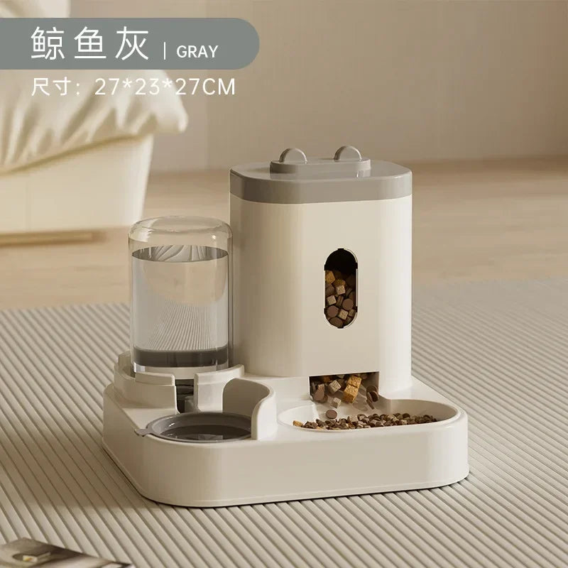 Automatischer Futter und Wasserspender