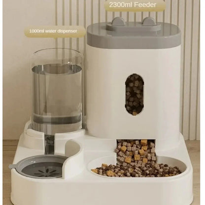 Automatischer Futter und Wasserspender